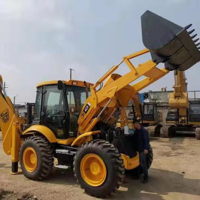 JCB 4CX chargeur avant chargeur d'excavatrice utilisée 118 kW charge nominale 0 heures de travail