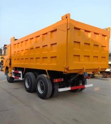 Camions d'occasion Howo Dump 10825mmx2496mmx3450mm Camions diesel en bon état