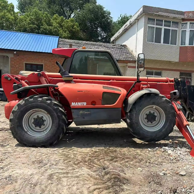 Le chariot élévateur télescopique Manniton MT1740 SLT est idéal pour votre entreprise.