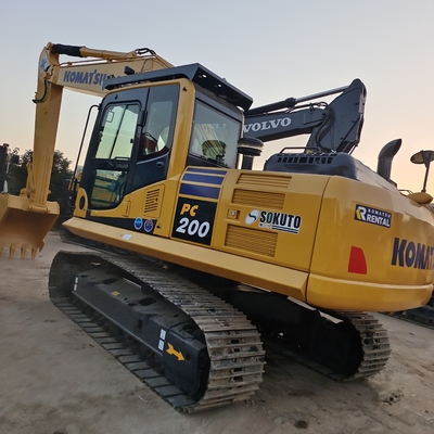 20000 kg Poids de la machine utilisée excavatrice Komatsu pc200-8 avec original cylindre hydraulique