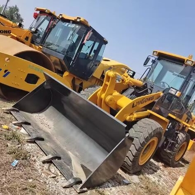 Équipement de construction utilisé Liugong 835 chargeur avec les exigences du client