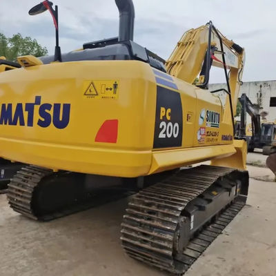 Excavateur Komatsu PC200-8 de 2022 avec un seau de 1,2 CBM et des performances puissantes