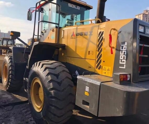 En bon état 5Ton 17TONS chargeur SDLG d'occasion 75 KW chargeur SDLG LG956L à roues usagé