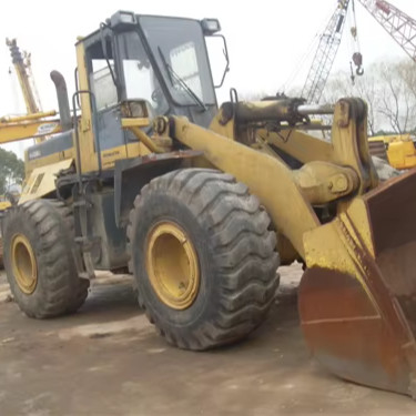 Charge nominale de 20 tonnes à haut rendement, chargeuse avant Komatsu WA470