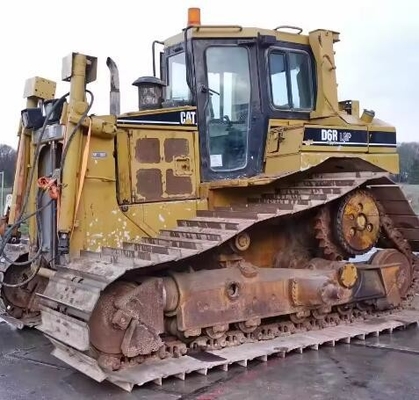 Le moteur est équipé d'un moteur de commande à commande automatique.