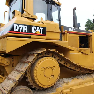 Bulldozers CAT D7R d'occasion pour les ateliers de réparation de machines de construction