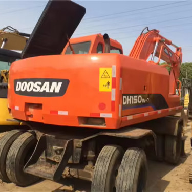 Excavateur à roues de 15 tonnes Digger Doosan DH150W-7 avec cylindre hydraulique original coréen