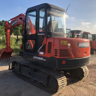 5 tonnes 5,5 tonnes Mini Doosan Excavator utilisé Doosan Dx55 avec original cylindre hydraulique