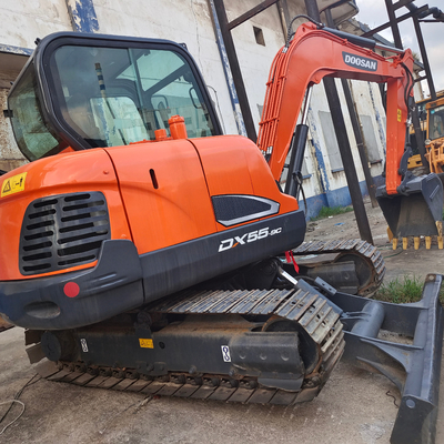 Excavateur miniature Doosan Dx55-9c d'occasion 1200 heures de travail et 0,21 capacité de seau 5,5 tonnes
