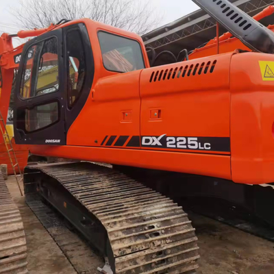 Valve hydraulique d'origine utilisée Doosan DX225 Excavator pour vos besoins de construction