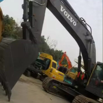 Excavateur VOLVO EC360BLC Excavateur hydraulique en bon état et 1200 heures de travail