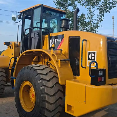 Chargeur à roues Caterpillar 966H avec faible poids de la machine en excellent état