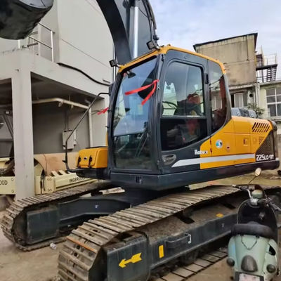 Excavateur Hyundai 215LC-9 d'occasion avec 21500 kg de poids de la machine et chaussures de piste de Corée