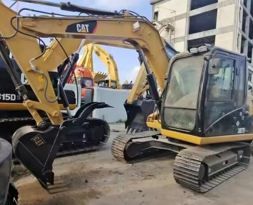 Excavateur à rouleaux Cat 307D de petite taille avec une capacité de 0,31 seau et un poids de 7193 kg