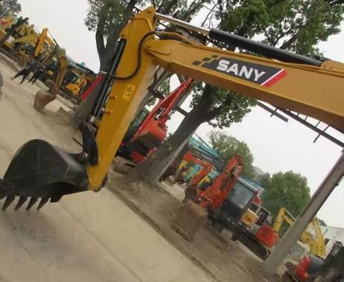Excavateur SANY SY75C d'occasion Poids de fonctionnement 7500KGS avec pompe hydraulique originale
