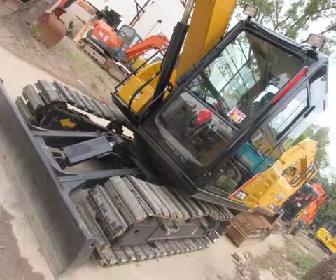 Pompes hydrauliques de 43 kW ORIGINAL Excavatrice utilisée SANYsy75c avec une efficacité de travail élevée