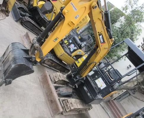 Excavateur Sany SY26U à haute efficacité et 1200 heures de travail en bon état