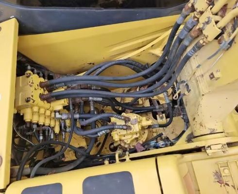 Mini-excavatrice japonaise Komatsu PC130-7 Excavatrice de pistes d'occasion avec 13000 kg de poids de fonctionnement