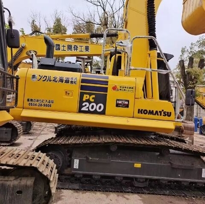 Utilisé PC200-8 Excavateur hydraulique à rampe Komatsu PC200-8 20 tonnes vendu à un prix