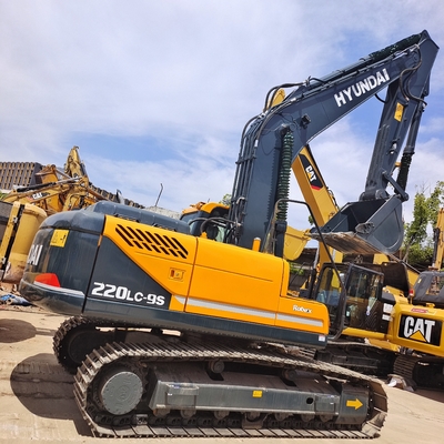 Excavateur d'occasion de taille moyenne Hyundai 220LC à haut rendement en Corée