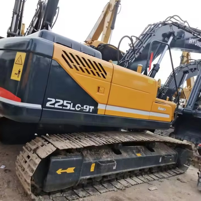 Pompes hydrauliques d'origine utilisées 2016 Hyundai R225LC-7 Crawler Excavator en Corée du Sud
