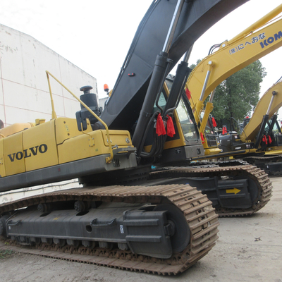 Excavateur VOLVO EC360BLC en bon état avec cylindre hydraulique original de Suède